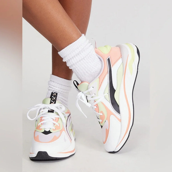 Puma Shoes - Puma Women's Multi Curve Mismatch Sneakers